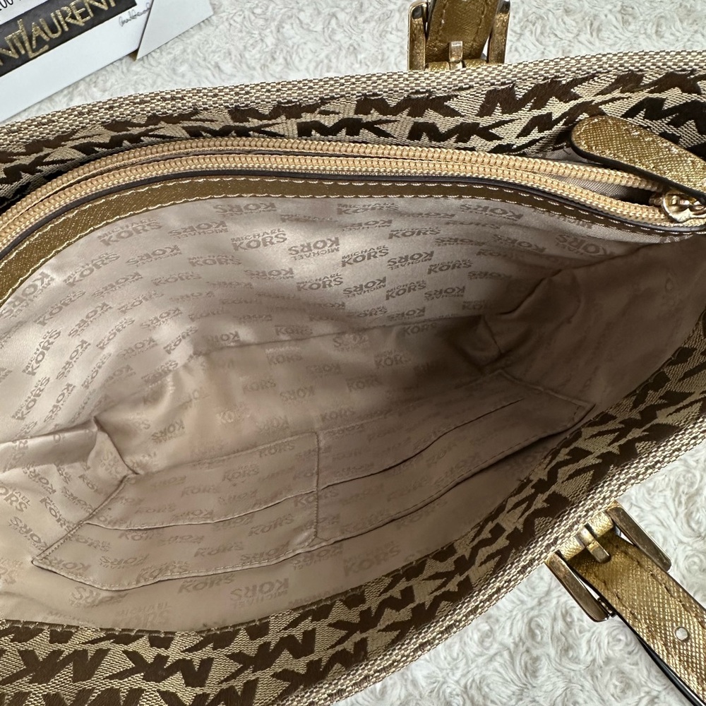 Michael Kors Jet set Signature Pocket MF Tote Brown Khaki Jacquard Leather - Picture 5 of 11